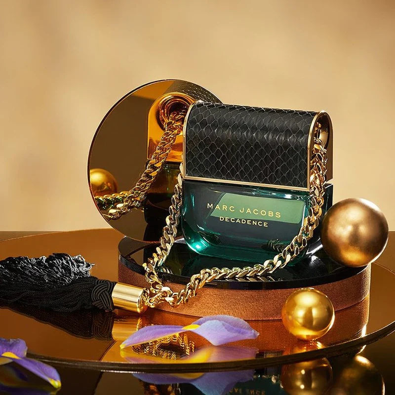 Marc Jacobs Womens Decadence Eau de Parfum (100ml)